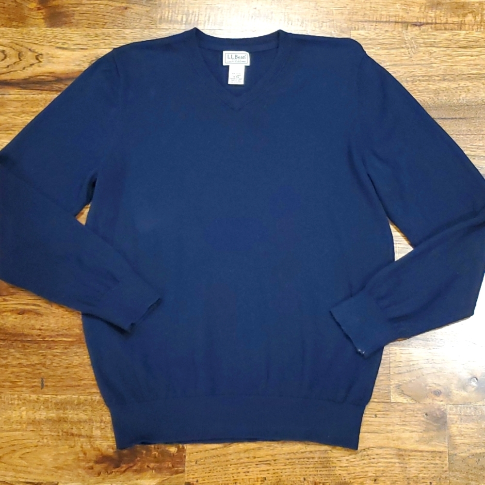 Mens L.L. Bean blue Cotton & Cashmere v neck sweater size M